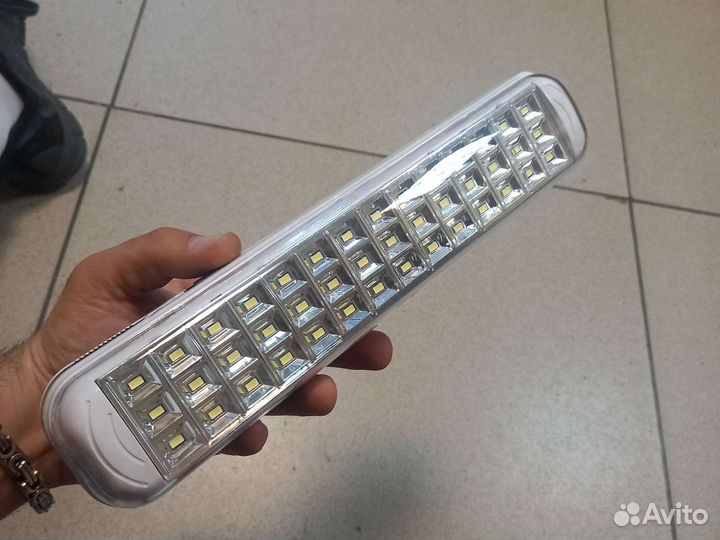 Широкий фонарь для велосипеда или квадроцикла