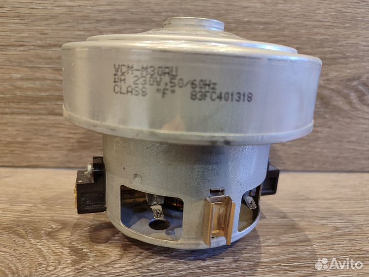 Моторы к пылесосу на запчасти