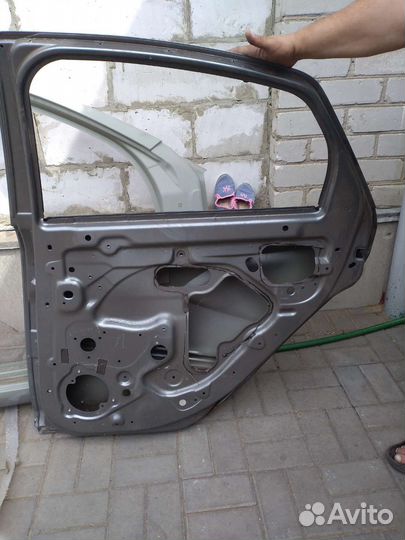 Дверь на весту