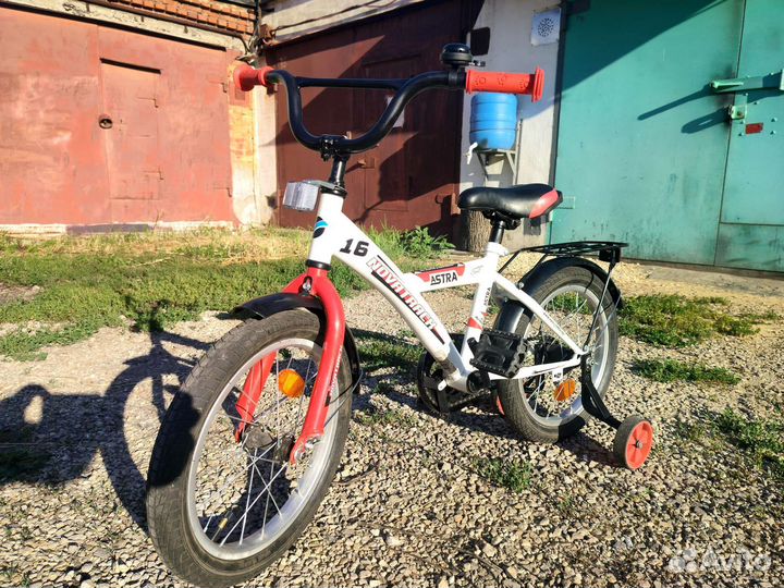 Детский велосипед Novatrack Astra 16