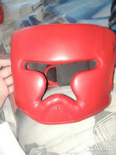 Боксерские перчатки и шлем детские