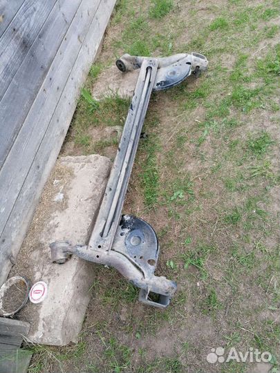 Балка задняя Renault 2014