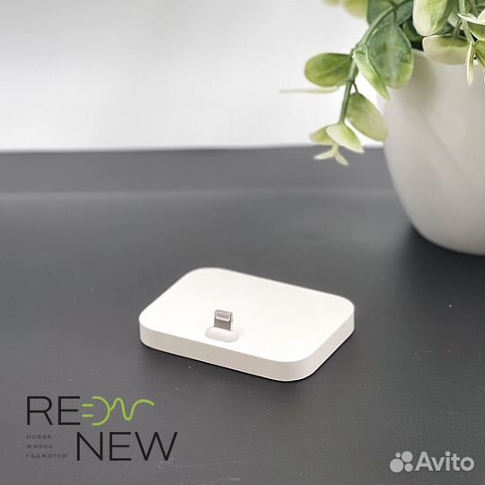 Док-станция Apple для iPhone Lightning Dock