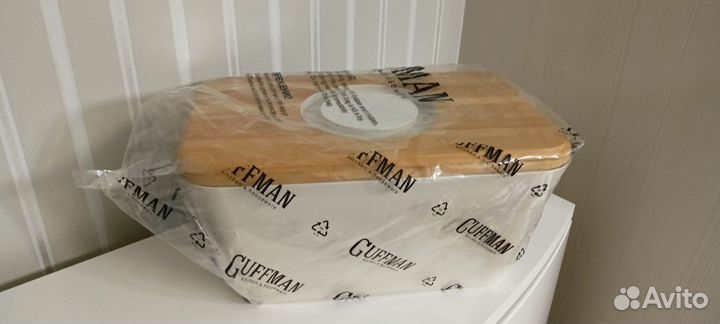 Хлебница с доской (бамбук/пластик) Guffman новая