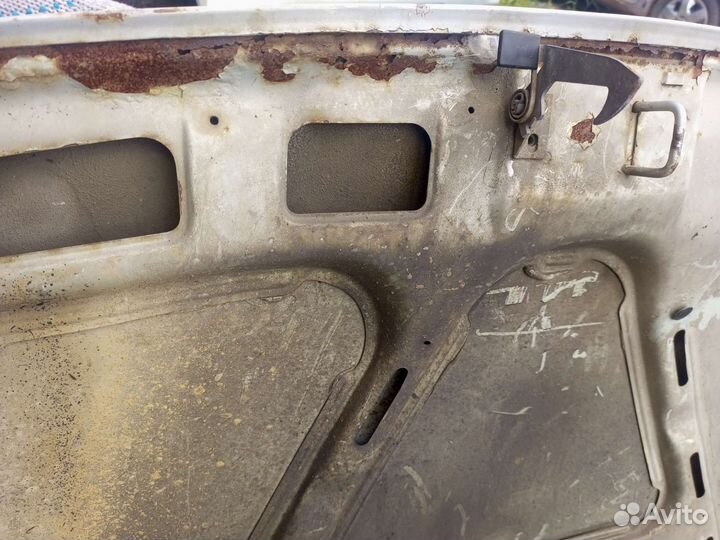 Капот ваз 2110, 2112