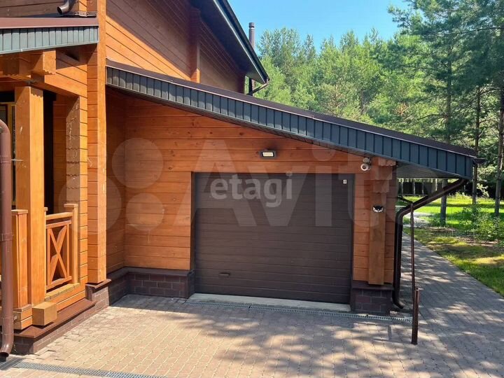 Дом 209,7 м² на участке 25 сот.