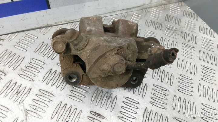 Суппорт задний правый Toyota RAV4 3 (XA30) 2008