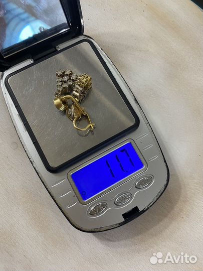 Золотые серьги