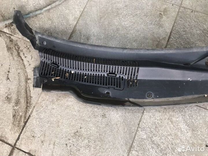 Жабо Chrysler 300C