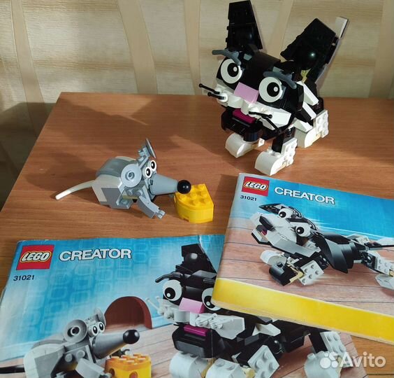 Lego Creator. 4 набора. Читайте текст