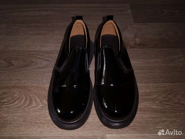 Кроссовки женские 38 размер