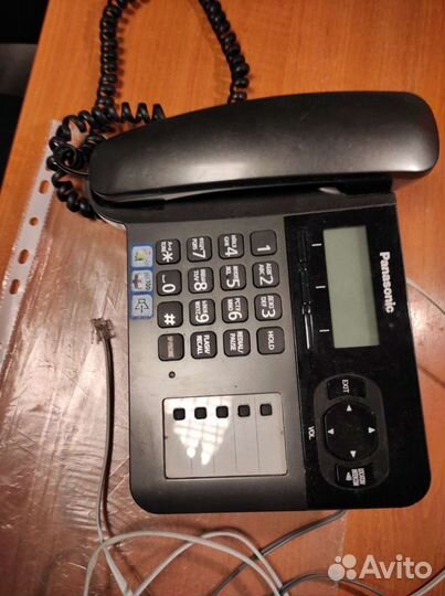 Телефон