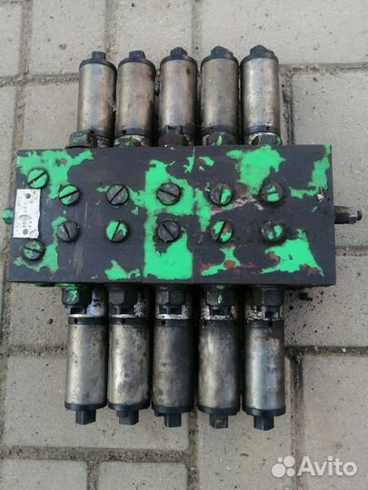 Гидрораспределитель 5-ти секционный Дон-1500Б