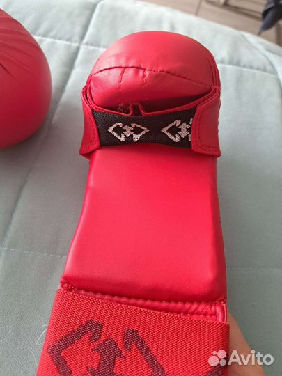 Защита кисти khan