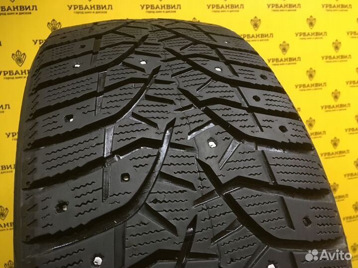 Bridgestone Blizzak Spike-02 225/50 R17 94T