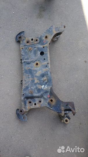 Подрамник передний для Ford Focus 3