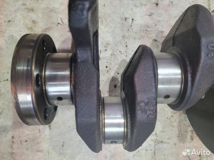 Коленвал Ford C-Max C214 qqdb 2006