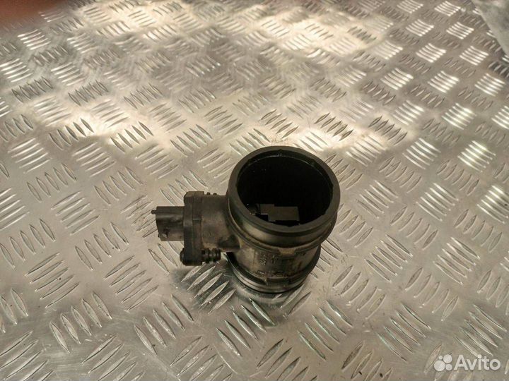 Расходомер воздуха Hyundai Santa Fe (SM)