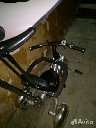 Велосипед с ручкой