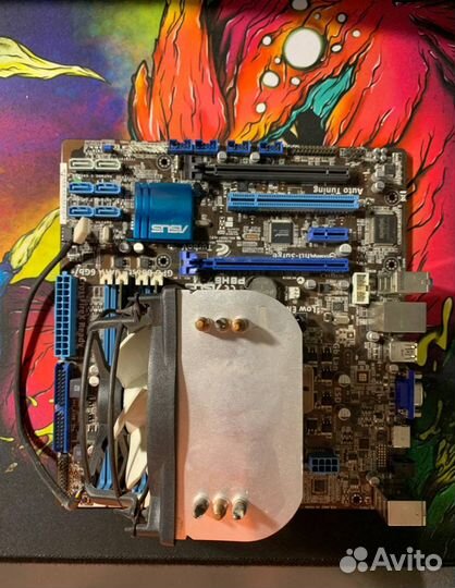 Материнская плата с процессором i7 и памятью