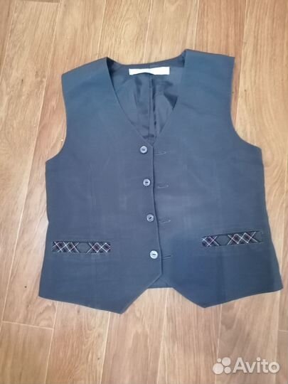 Жилет школьный