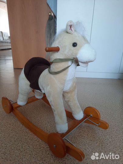 Качалка лошадь