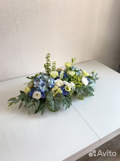 Цветочная композиция на стол