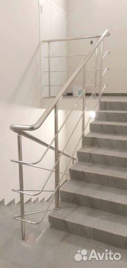 Перила для лестниц