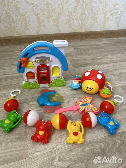 Развивающие игрушки пакетом