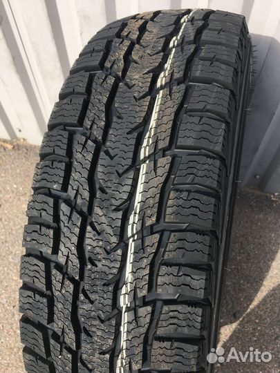 Nokian Tyres Hakkapeliitta CR3 215/75 R16C 116R