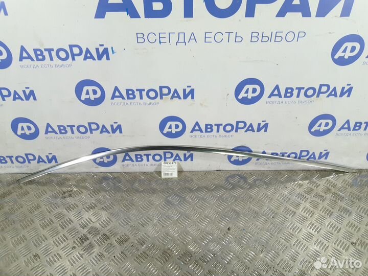 Б/У Накладка стекла переднего правого / верх/хр