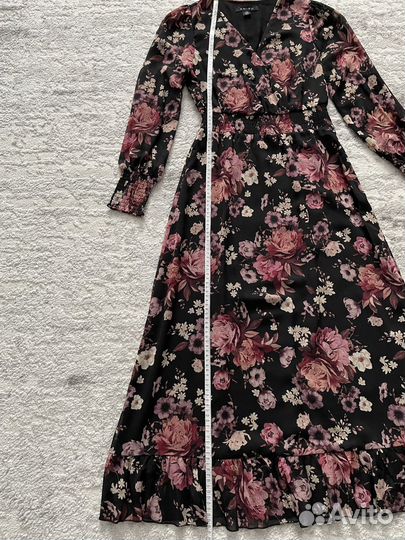 Платье женское нарядное 42-44