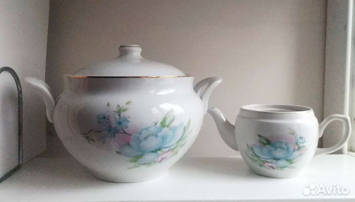 Супница и заварочный чайник
