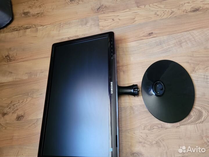 Мониторы Samsung и Philips