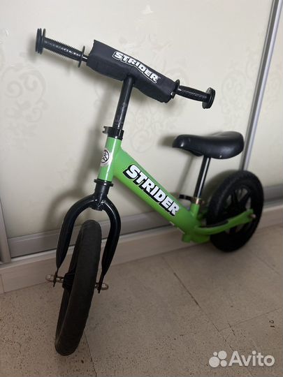 Беговел strider + лыжи snow strider