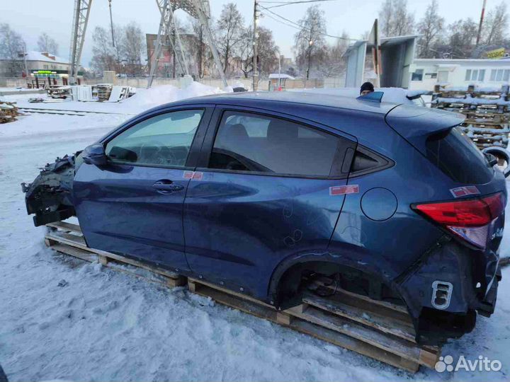 Стойка кузовная центральная левая Honda HR-V