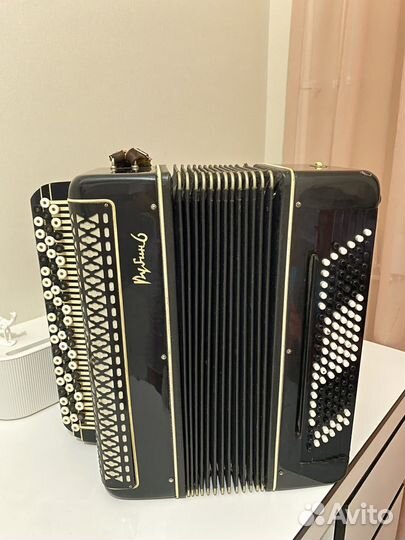 Баян Рубин 6