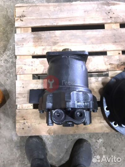 Гидромотор поворота Volvo EC360BLR