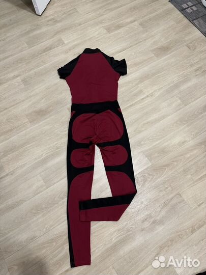 Комбинезон спортивный