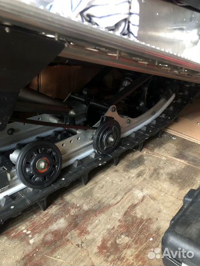 Склизы с графитом и износостойкие за 2 шт