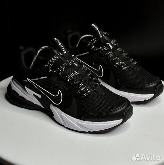 Кроссовки Nike V2K Run Runtekk black and white