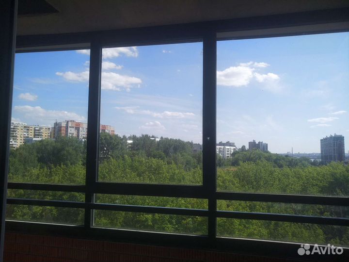 Алюминевая конструкция с новостройки