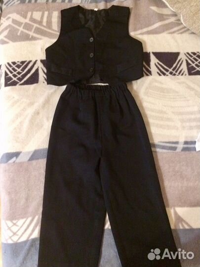 Костюм тройка 104 рост