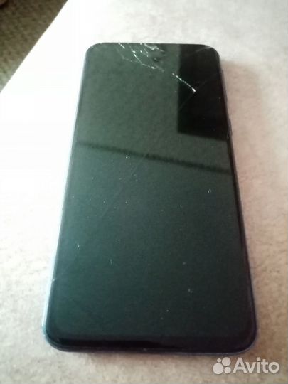 Samsung Galaxy A40, 4/64 ГБ