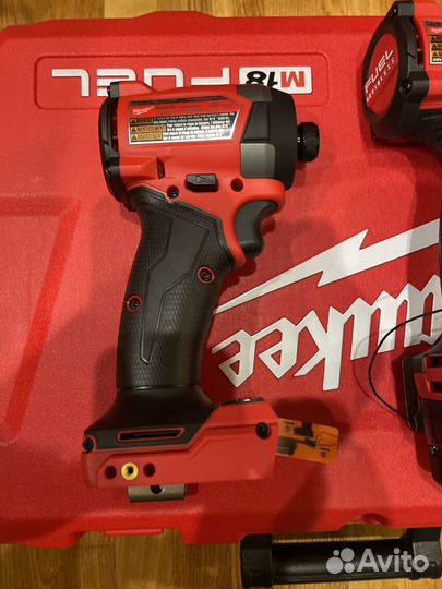 Шуруповерт milwaukee m18 3697-22 fule