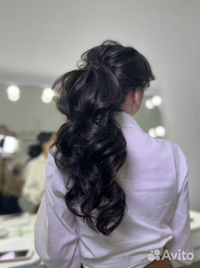 Макияж и прическа