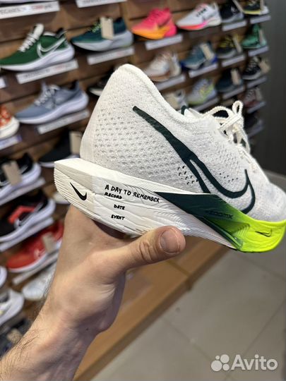 Nike zoomx vaporfly next 3