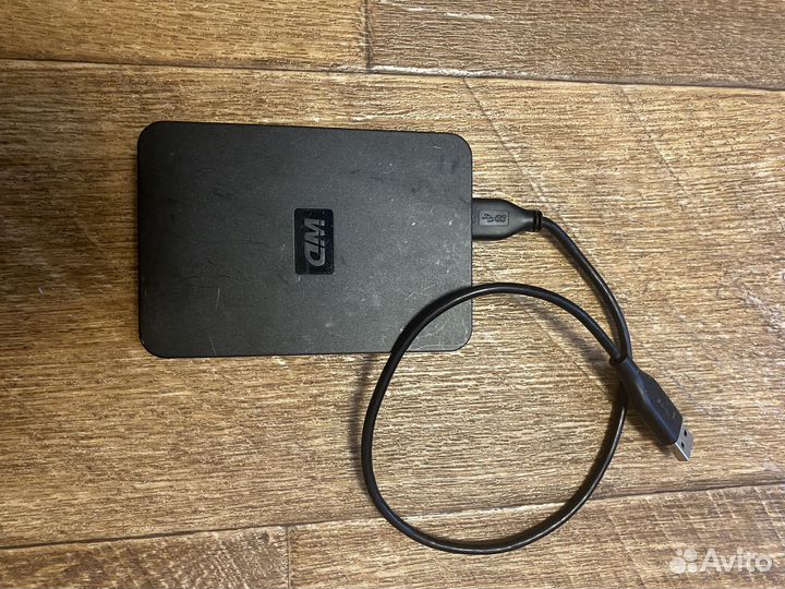 Переносной жёсткий диск WD 1терабайт