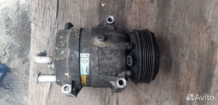 Компрессор кондиционера Renault Laguna 2 2004г