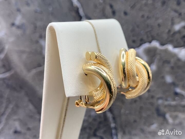 Золотые серьги 750 пробы